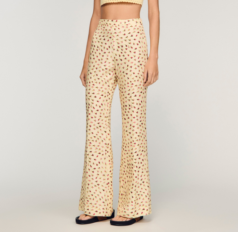 Женские молочные брюки с цветочным принтом