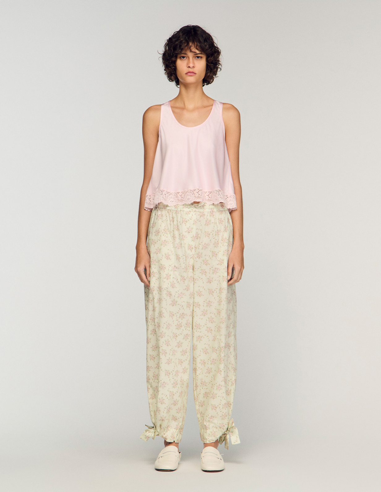 Женские широкие брюки с цветочным принтом_2