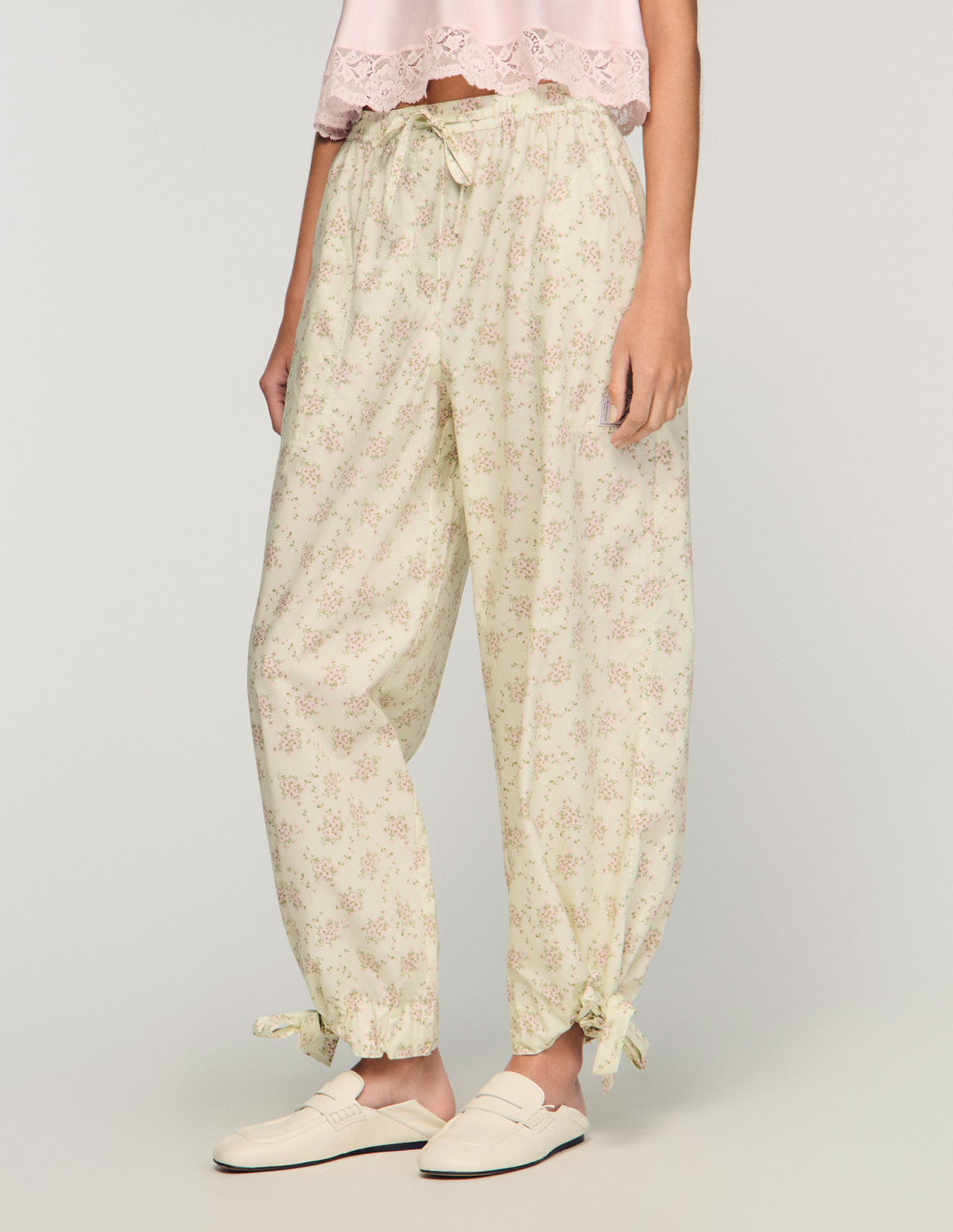 Женские широкие брюки с цветочным принтом_4