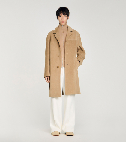 Мужское бежевое замшевое пальто