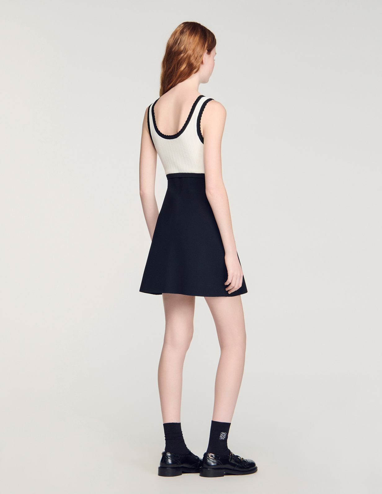 Жіноча двоколірна в'язана сукня_5