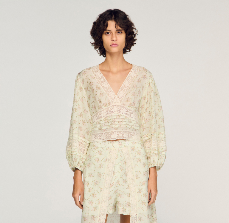 Жіночий вкорочений топ з квітковим принтом