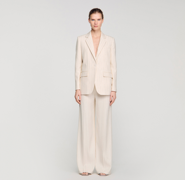 Женский молочный жакет в полоску