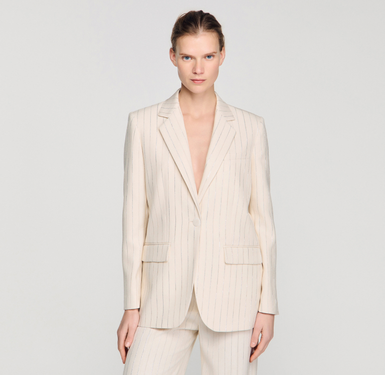 Женский молочный жакет в полоску