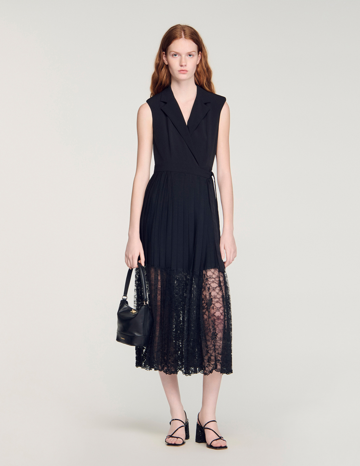 Жіноча чорна сукня з мереживною спідницею_1