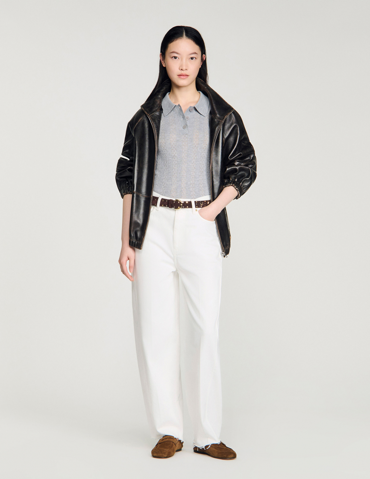 Женский джемпер ажурной вязки с воротником-поло_6