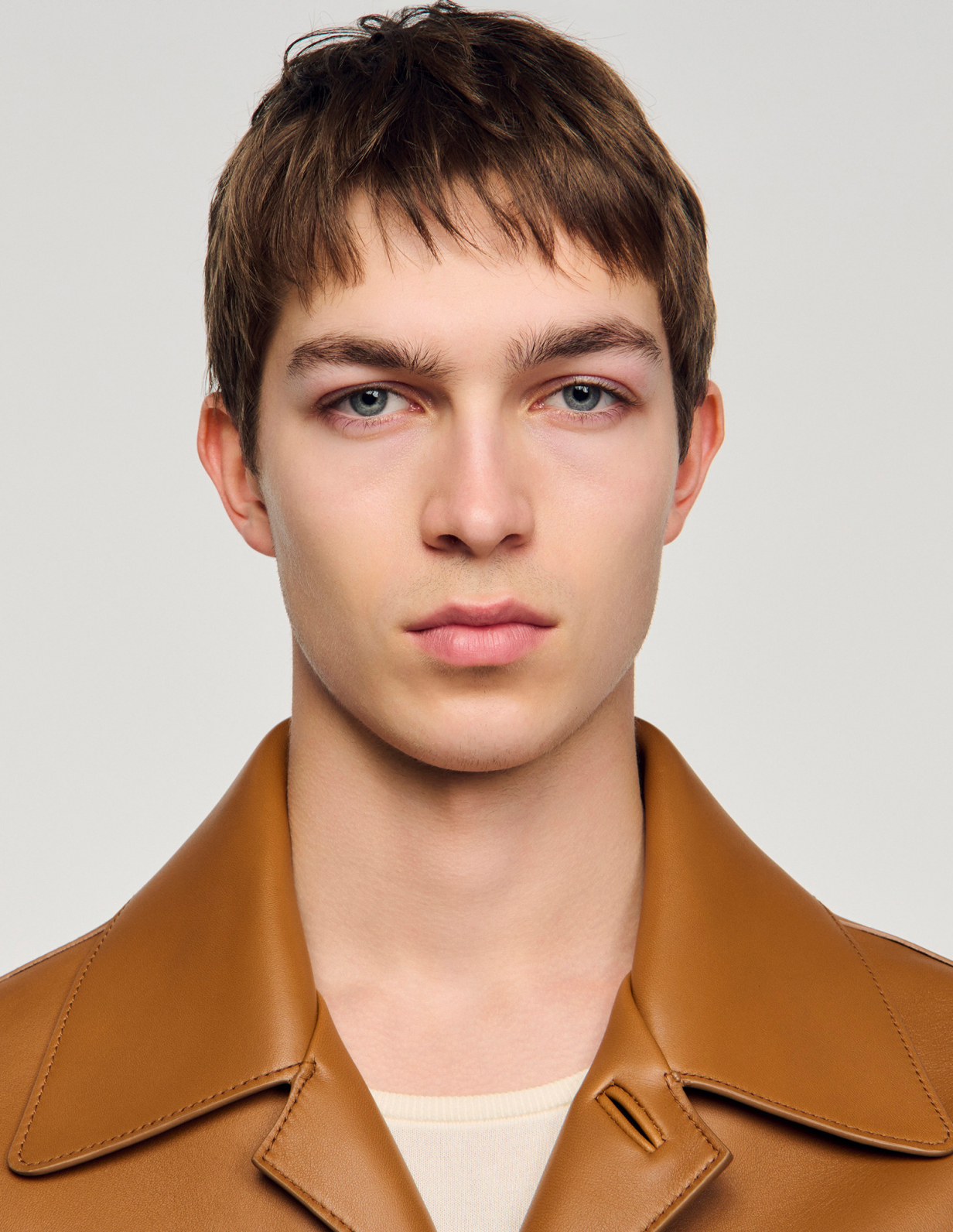 Мужская коричневая кожаная куртка_3