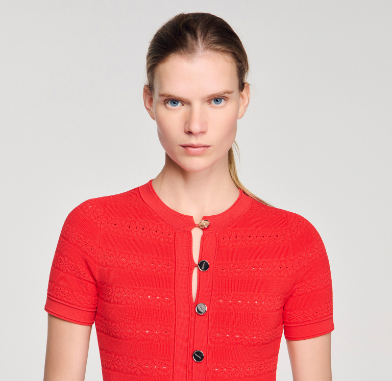 Жіноча червона в'язана сукня