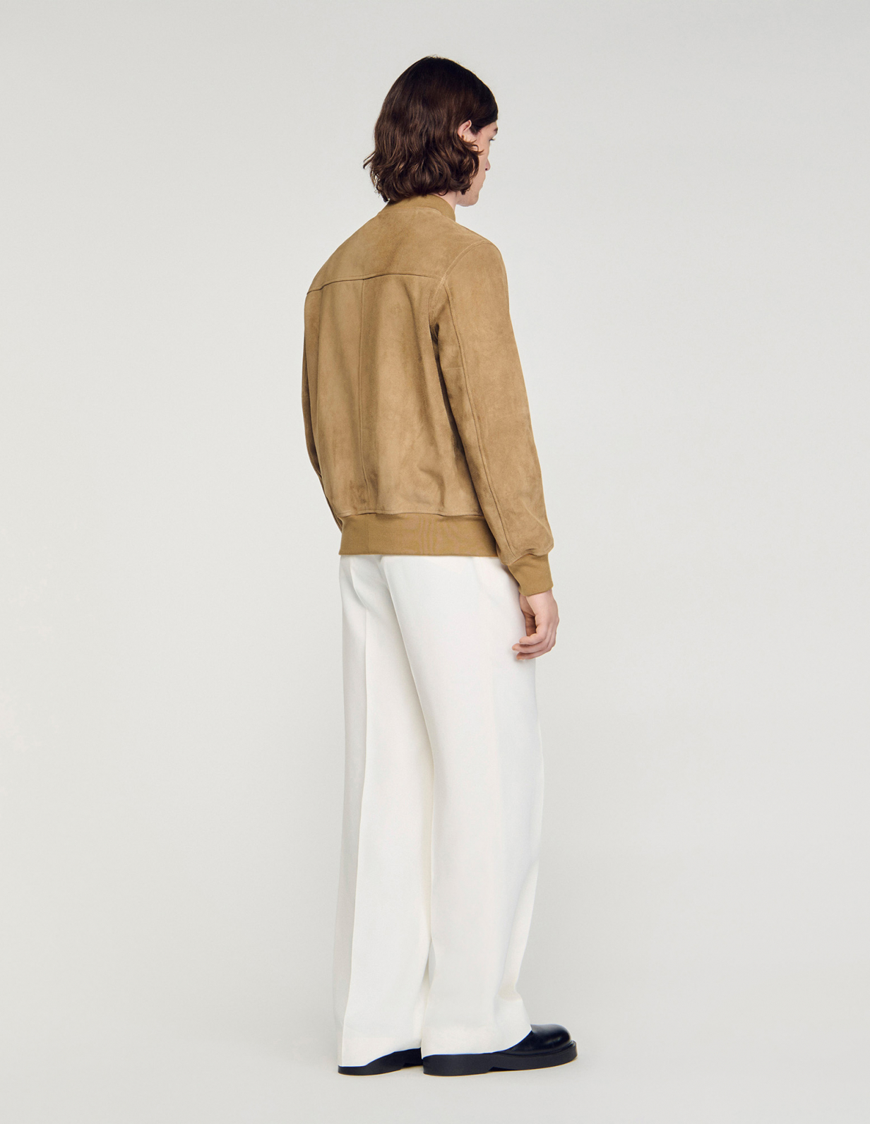 Мужской бежевый замшевый бомбер_5