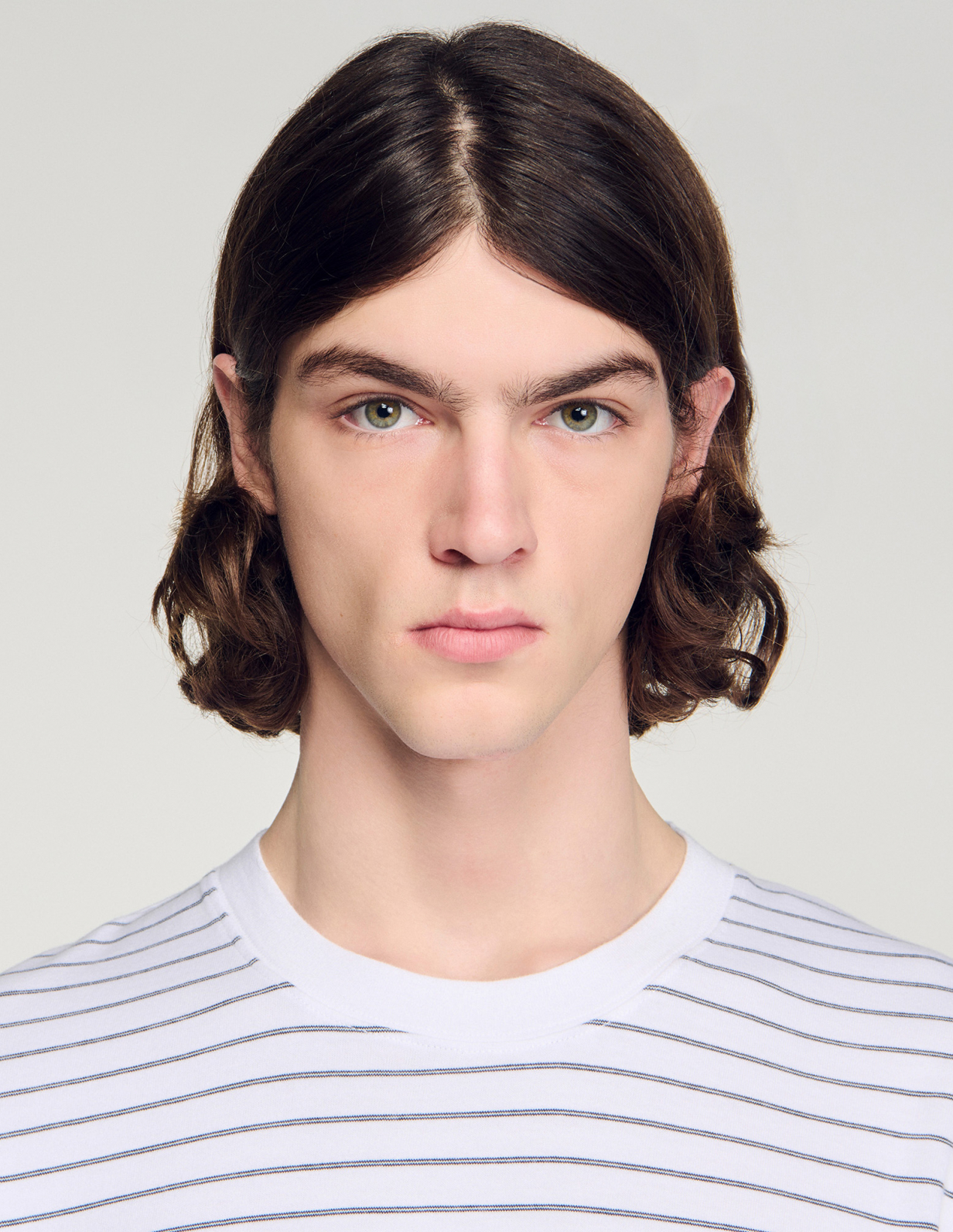 Мужская белая полосатая футболка_3