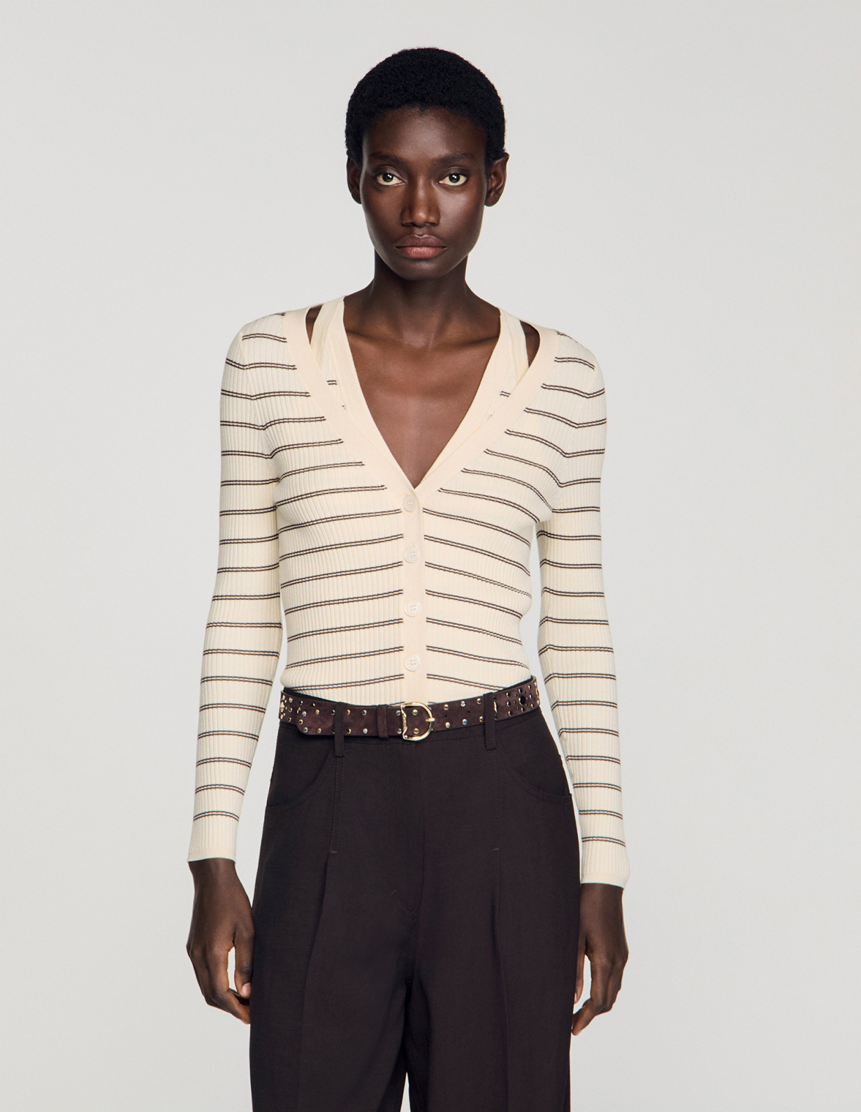 Женский молочный кардиган в полоску_4