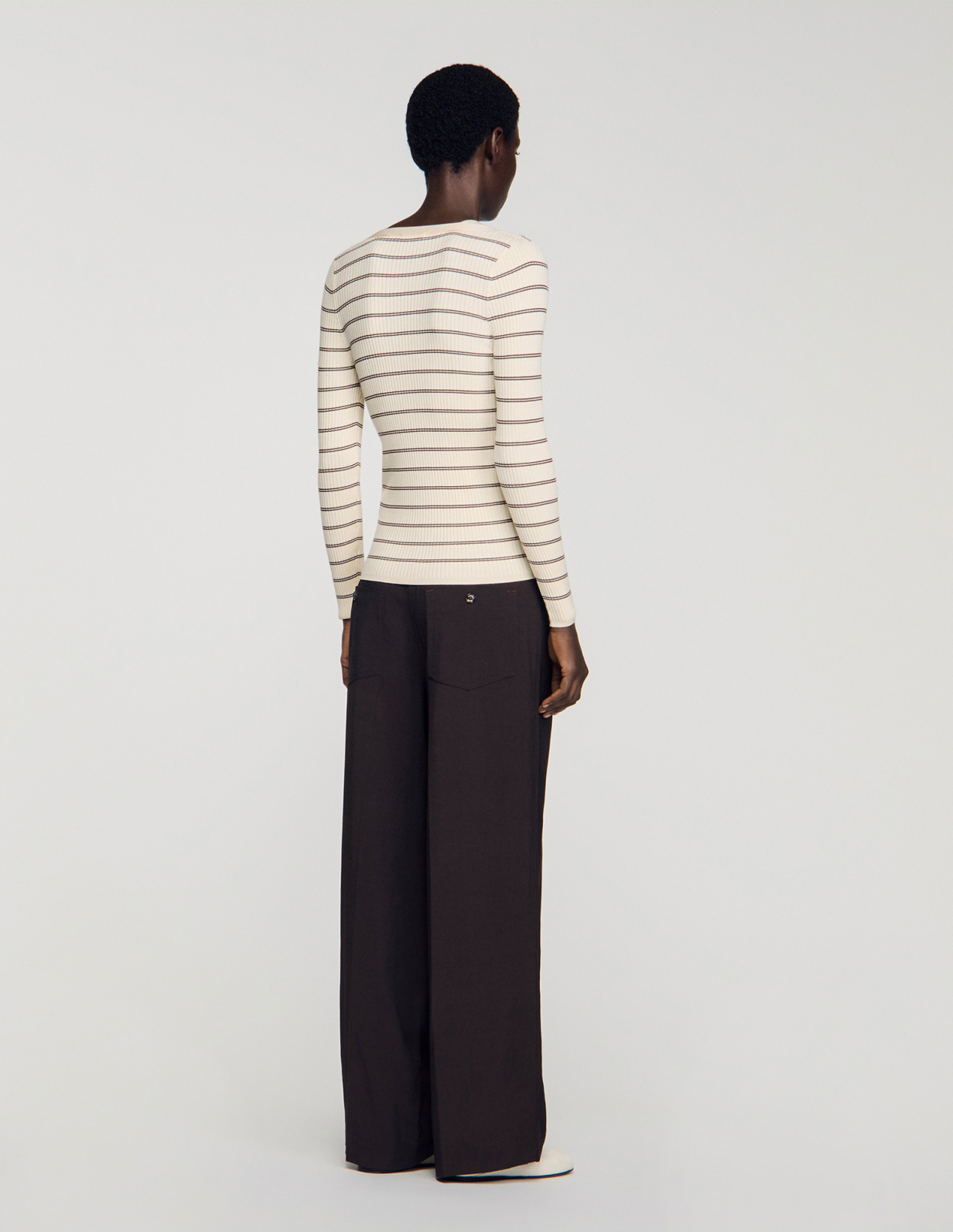 Женский молочный кардиган в полоску_5