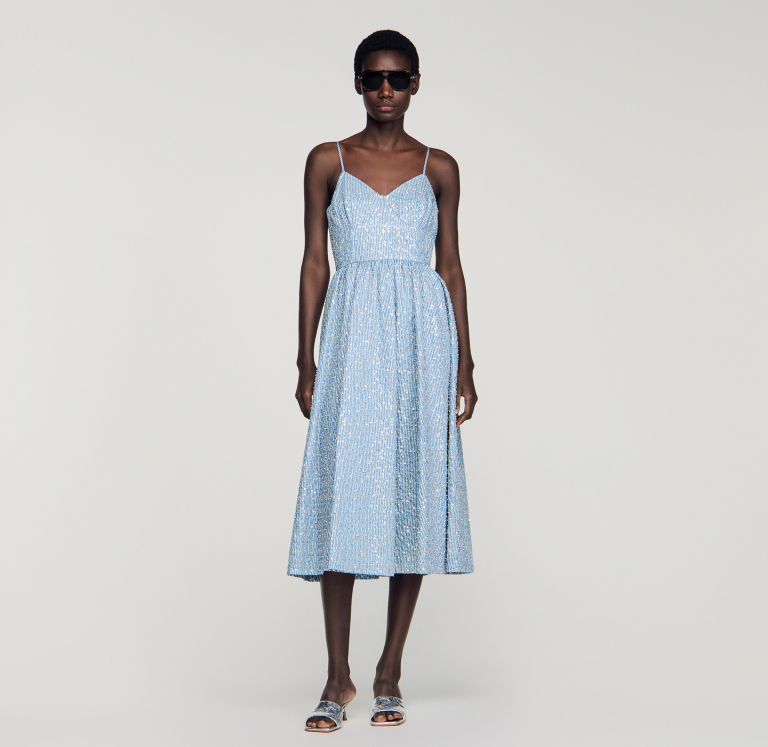 Жіноча довга сукня, розшита паєтками