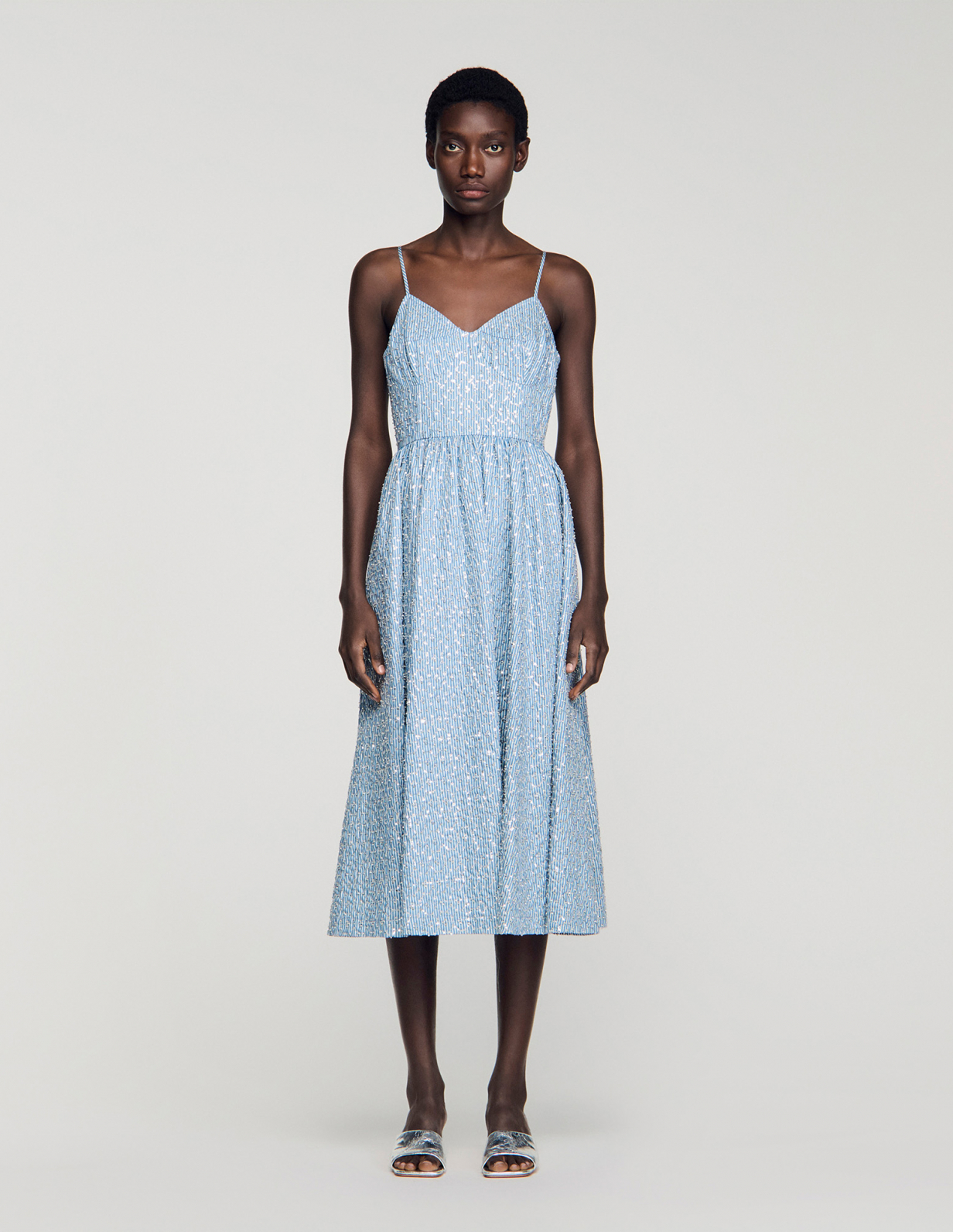 Жіноча довга сукня, розшита паєтками_2