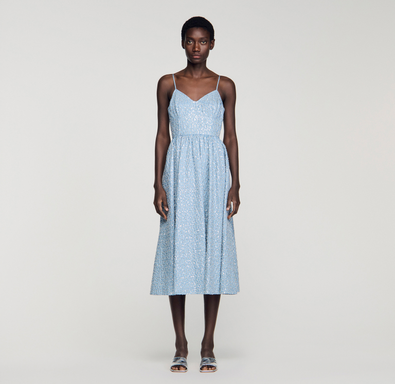 Жіноча довга сукня, розшита паєтками