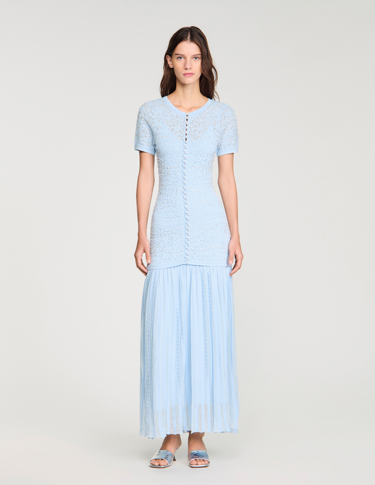 Женское голубое вязаное платье с жемчугом_2