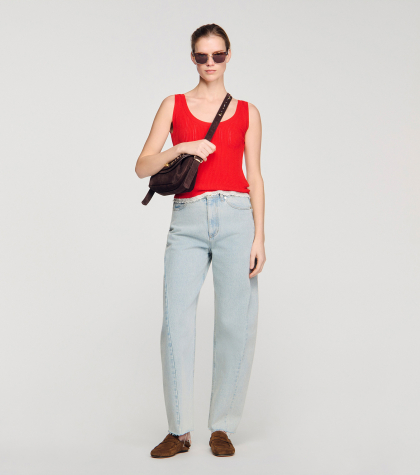 Женский вязаный топ с кружевной отделкой