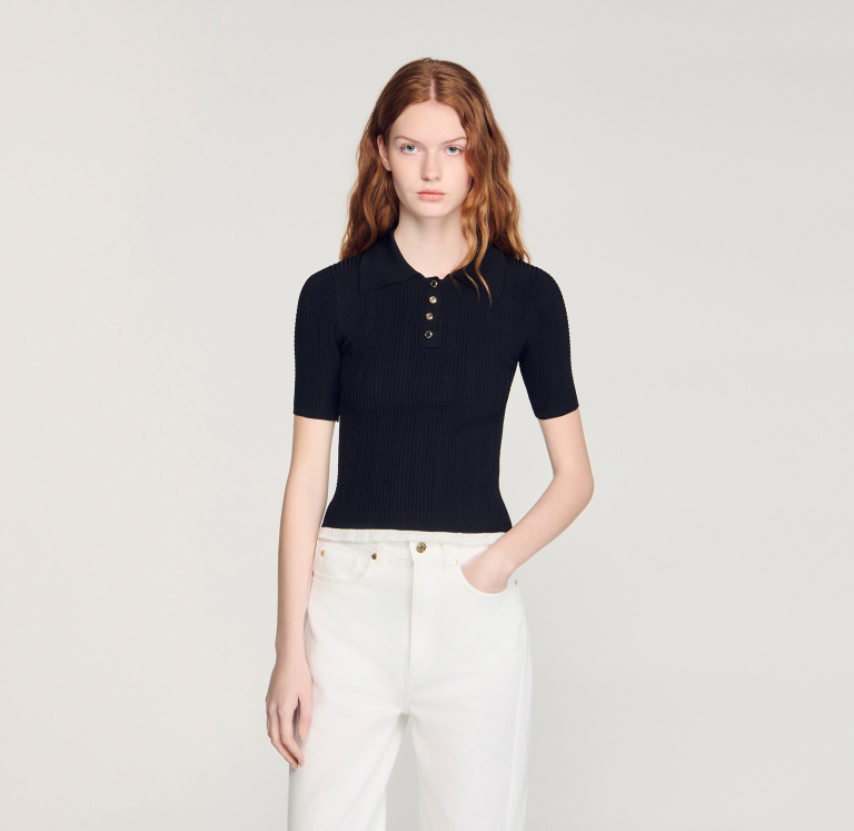 Жіночий чорний в'язаний топ з коміром поло