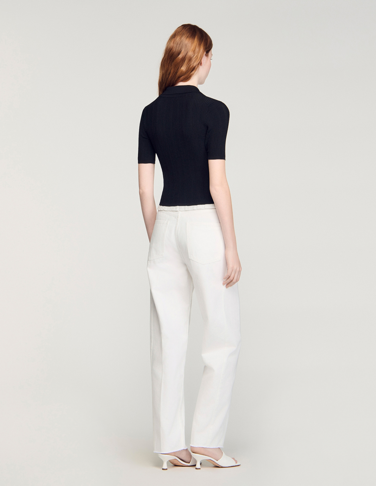 Жіночий чорний в'язаний топ з коміром поло_5