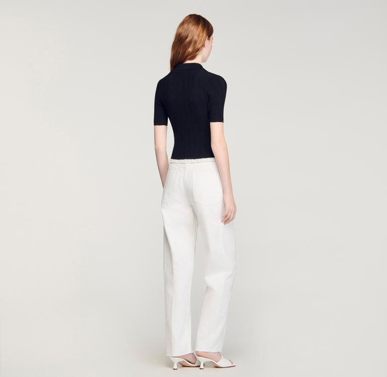 Жіночий чорний в'язаний топ з коміром поло