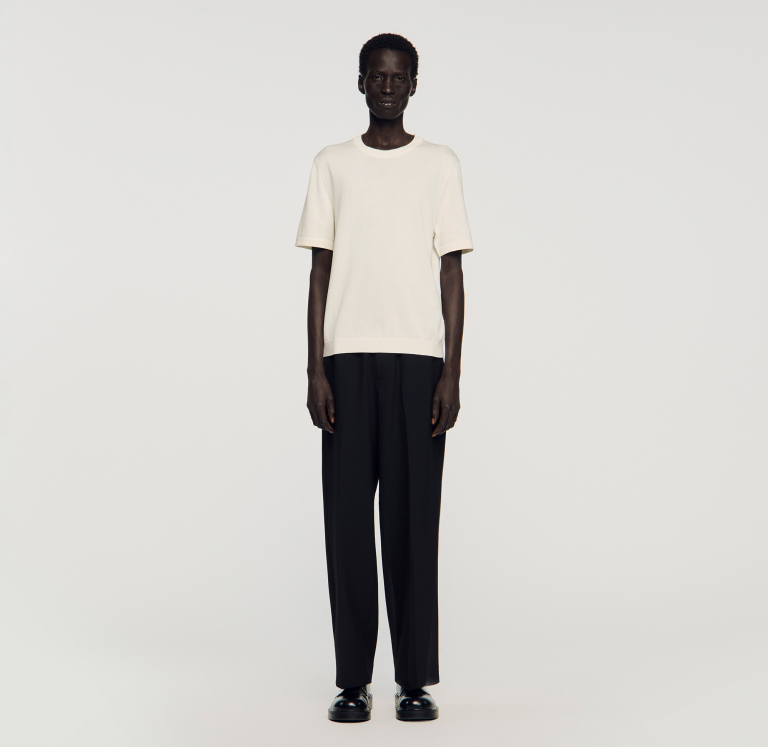 Мужская белая вязаная футболка