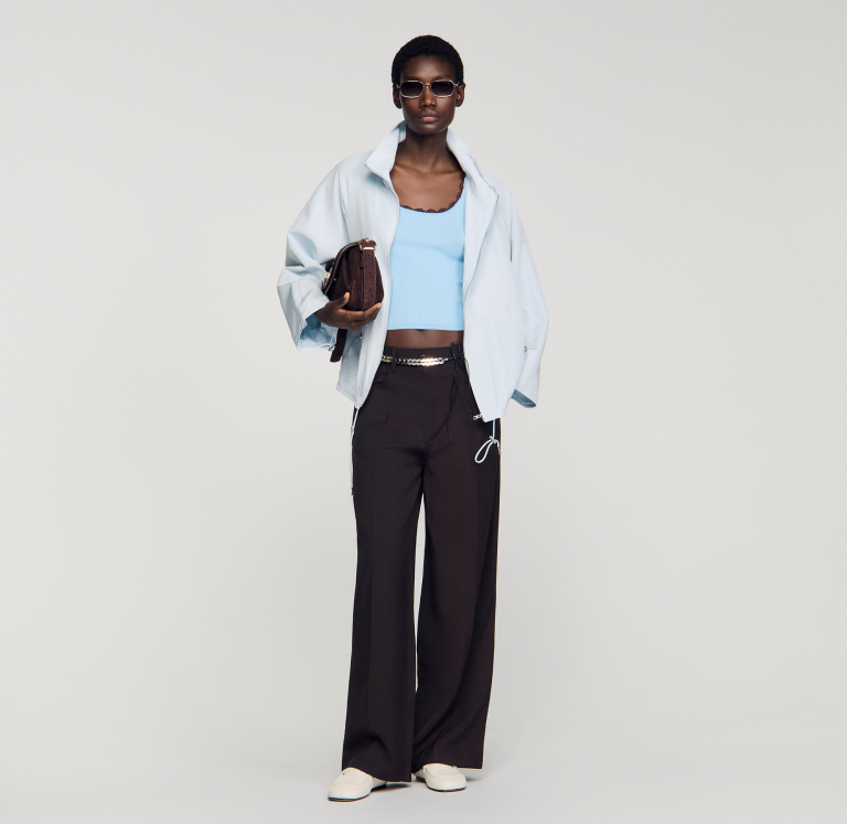 Женский голубой топ с вязаной отделкой