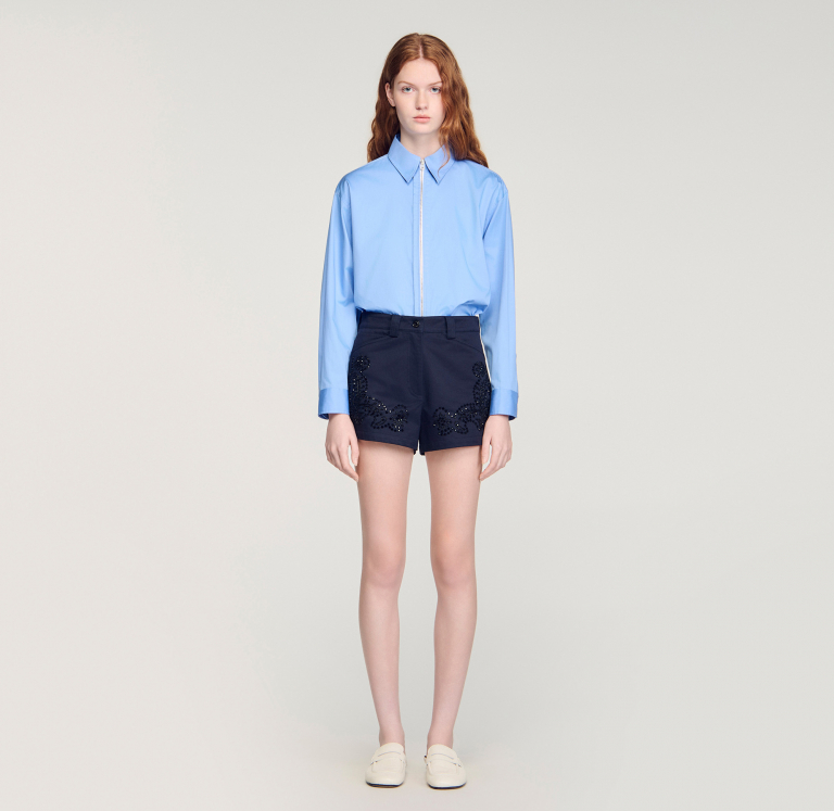 Жіночі сині шорти з вишивкою