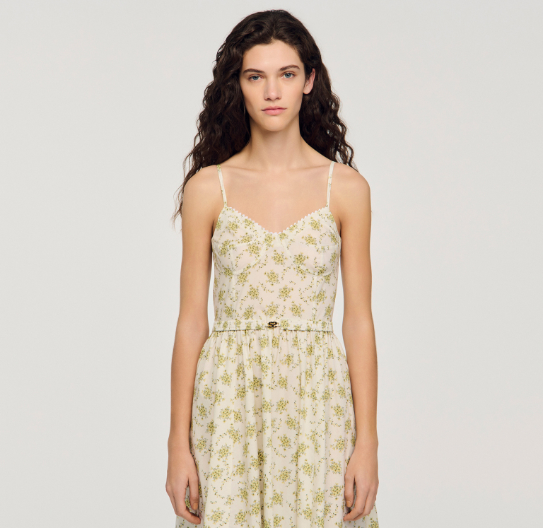 Женское молочное платье с цветочным принтом