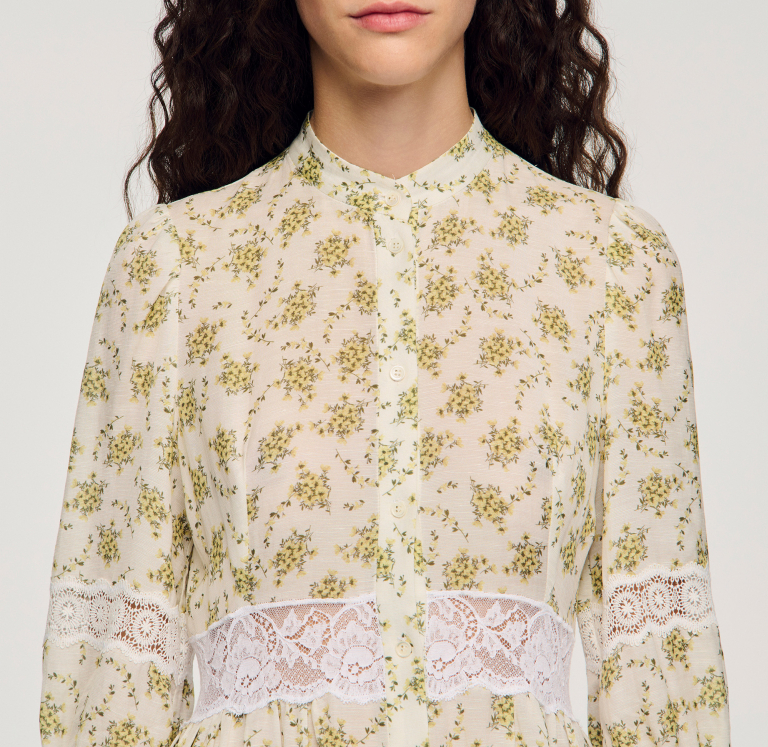 Женское платье с цветочным принтом и кружевом