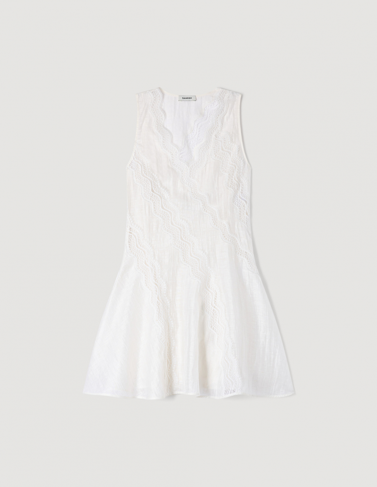 Женское льняное платье с кружевной отделкой_6