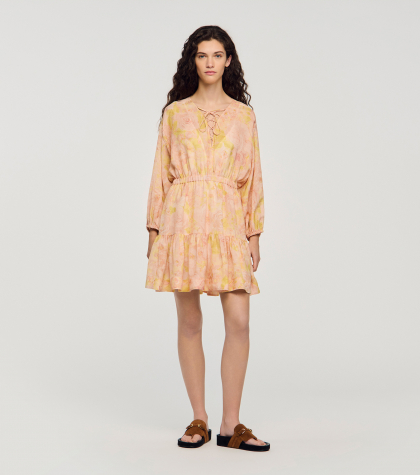 Жіноча коротка сукня з квітковим принтом