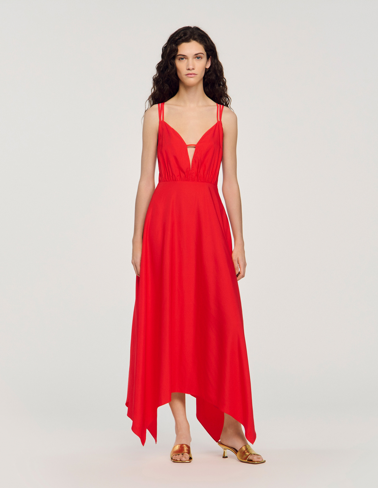 Жіноча червона сукня з асиметричним подолом_1