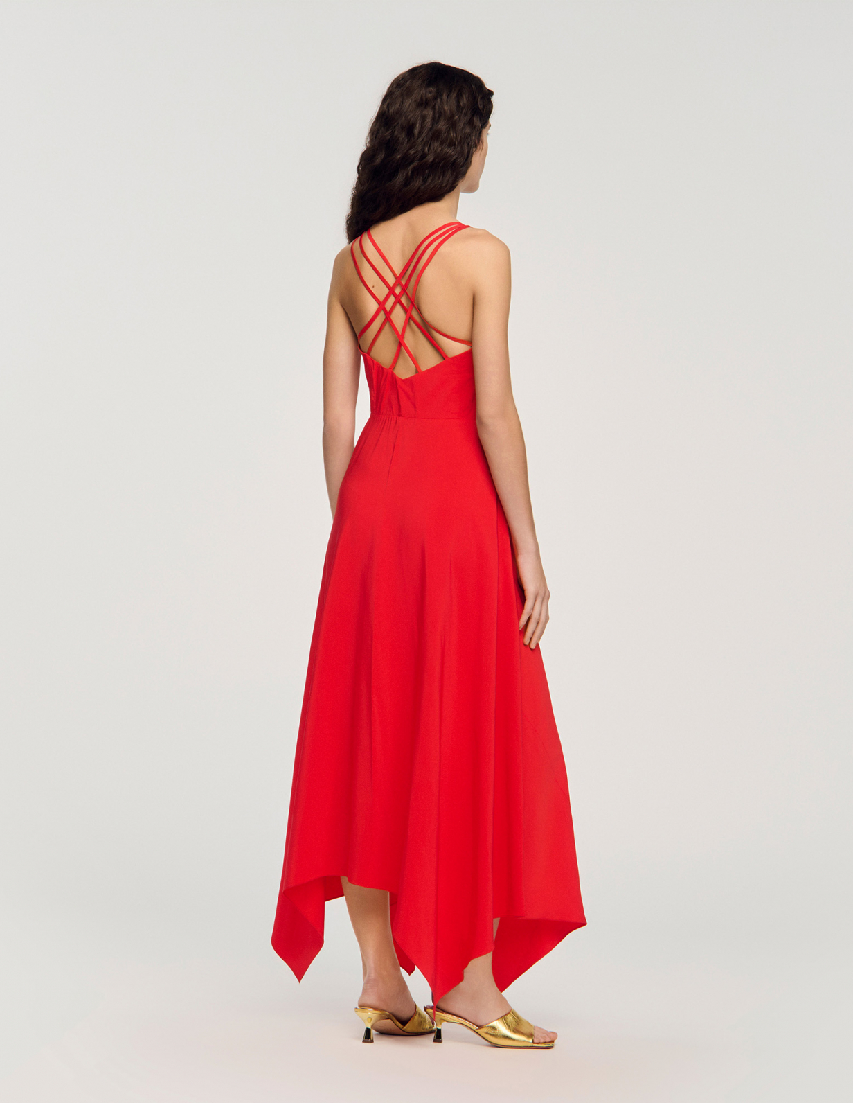 Жіноча червона сукня з асиметричним подолом_5