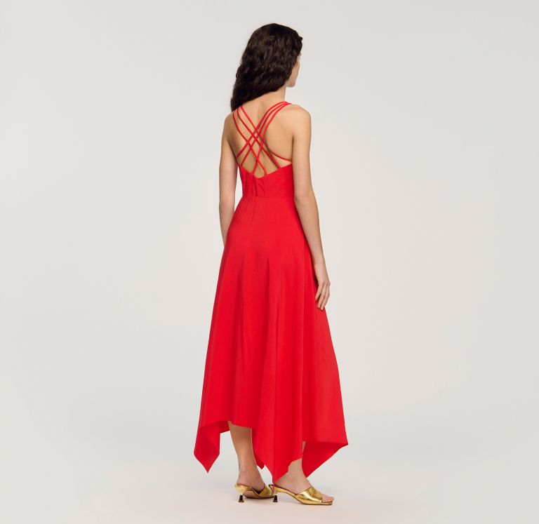 Жіноча червона сукня з асиметричним подолом