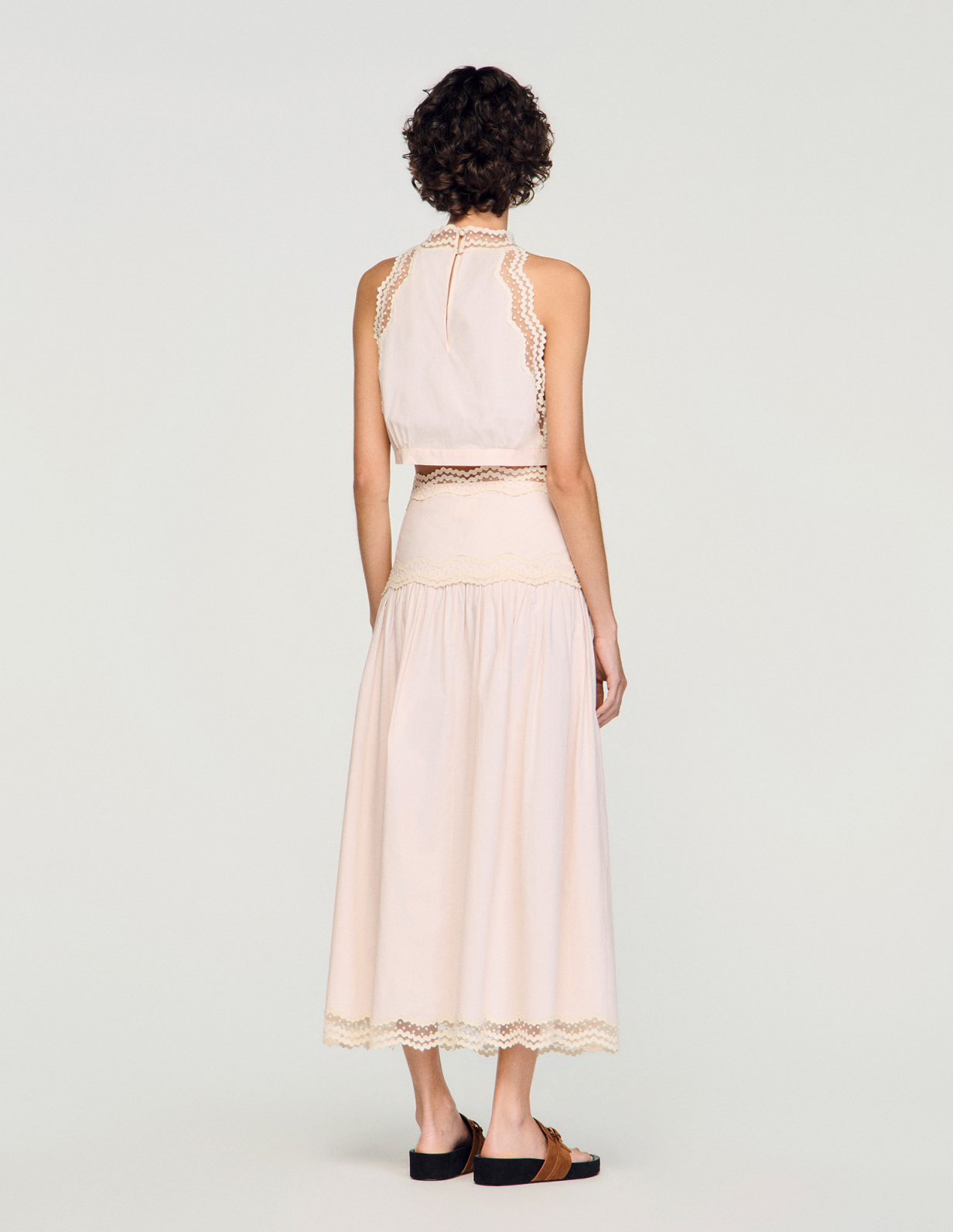 Женская розовая юбка с кружевной отделкой_5