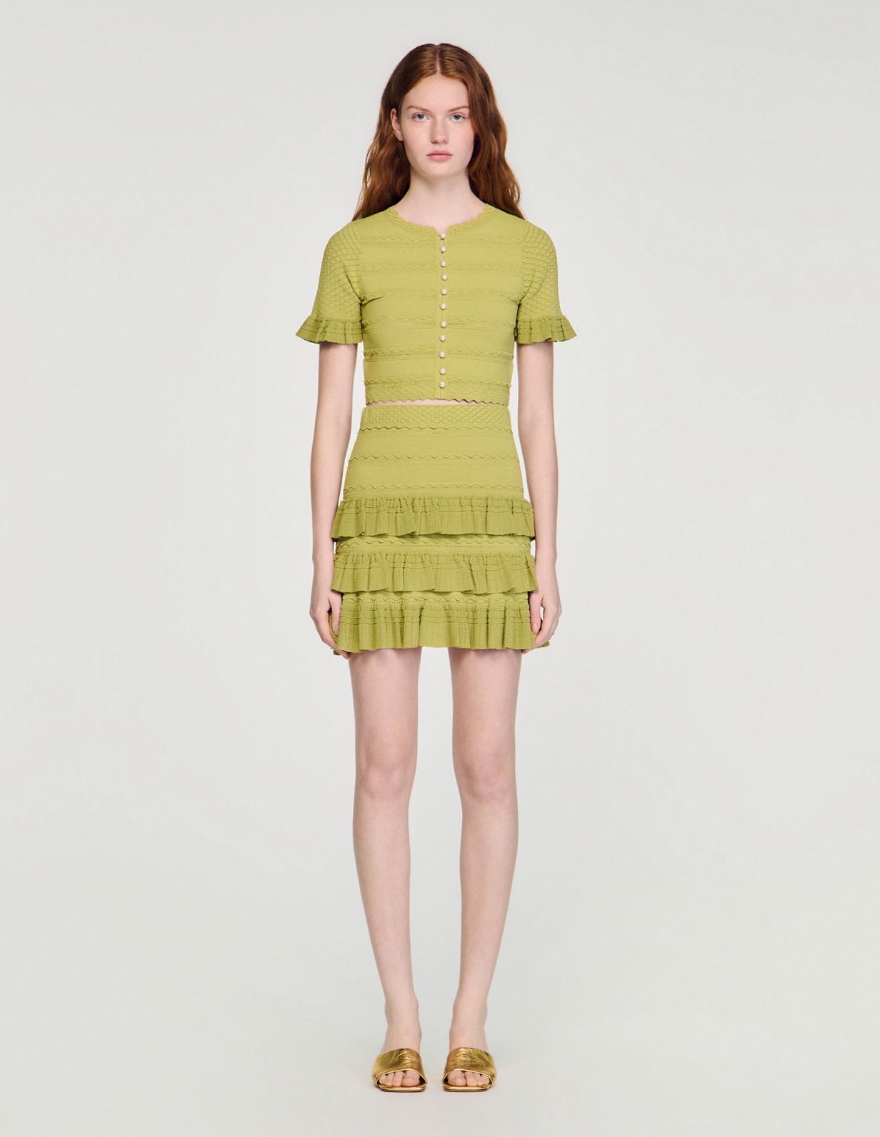 Жіночий короткий кардиган з рукавами-воланами_2