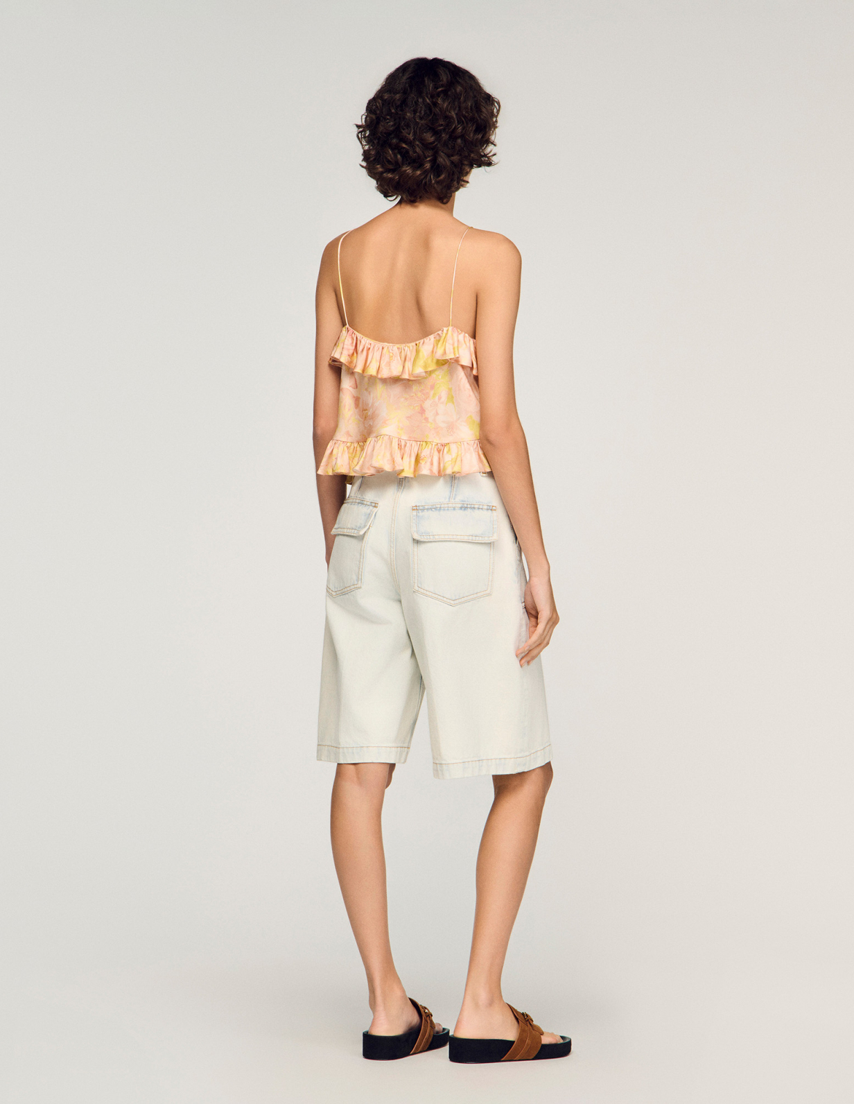 Женский укороченный топ с цветочным принтом_5