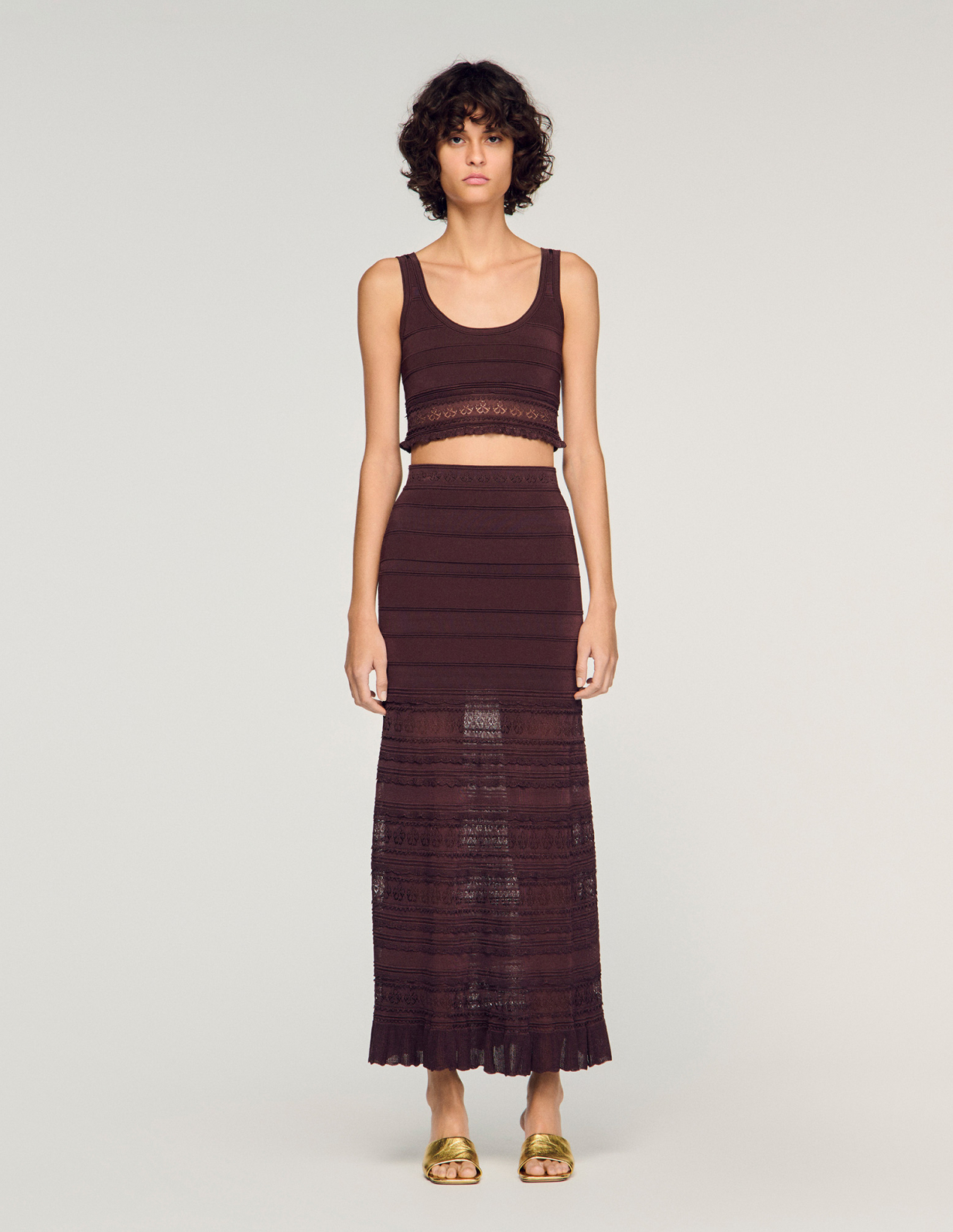 Женский коричневый топ из ажурной вязки_2