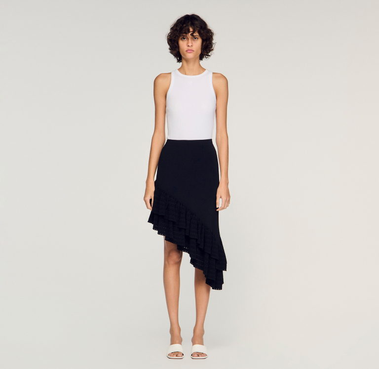 Женская асимметричная вязаная юбка