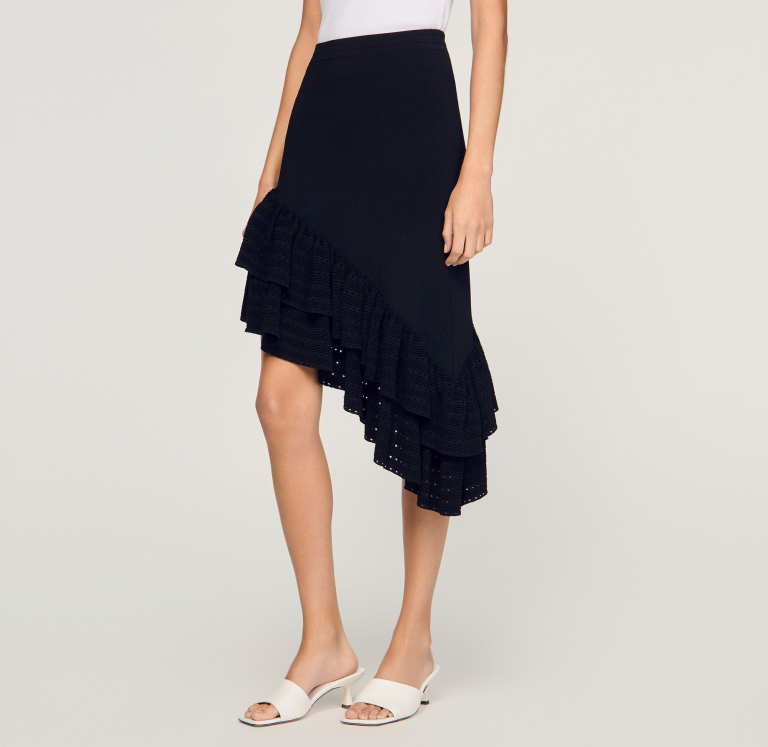 Женская асимметричная вязаная юбка