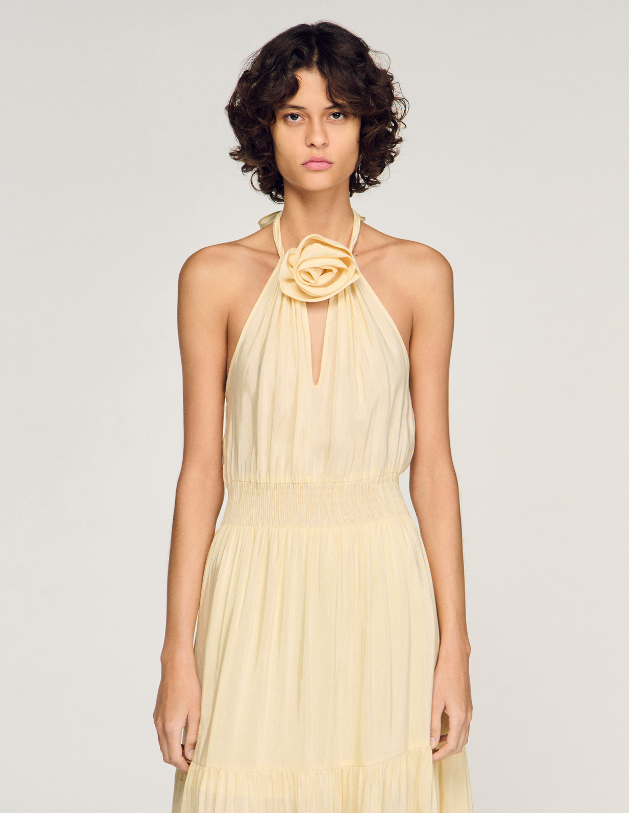 Женское длинное платье с цветочной аппликацией_4