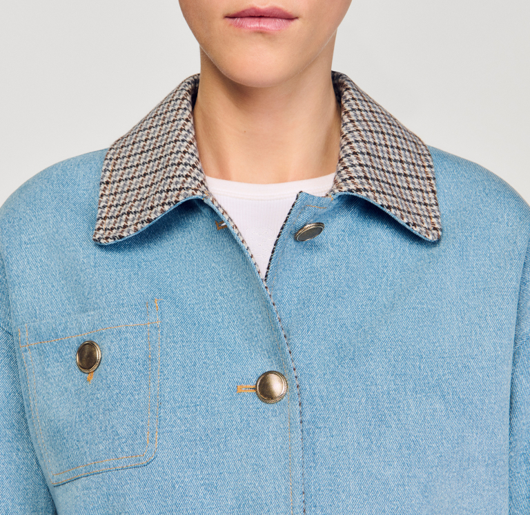 Женская джинсовая куртка с контрастным воротником