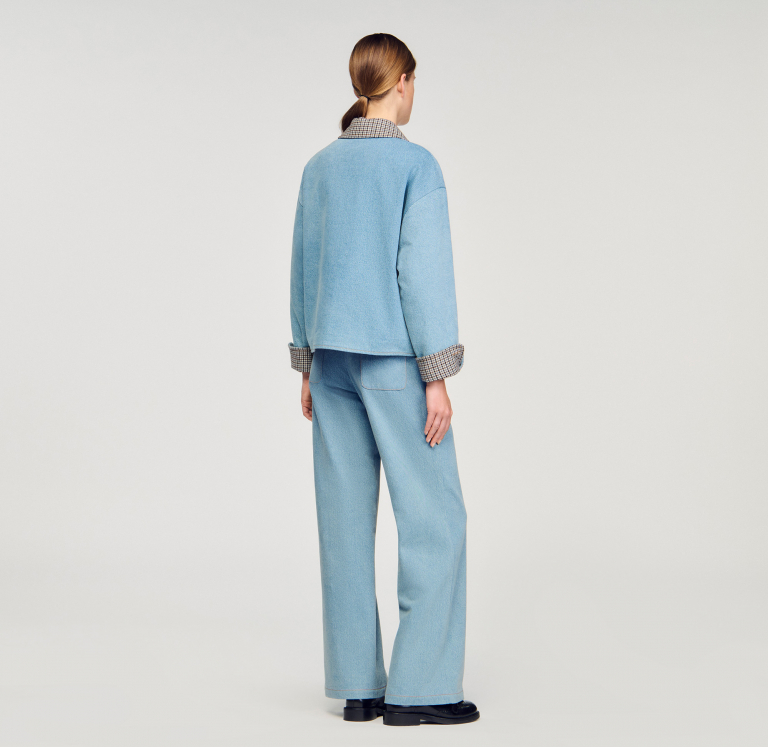 Женская джинсовая куртка с контрастным воротником