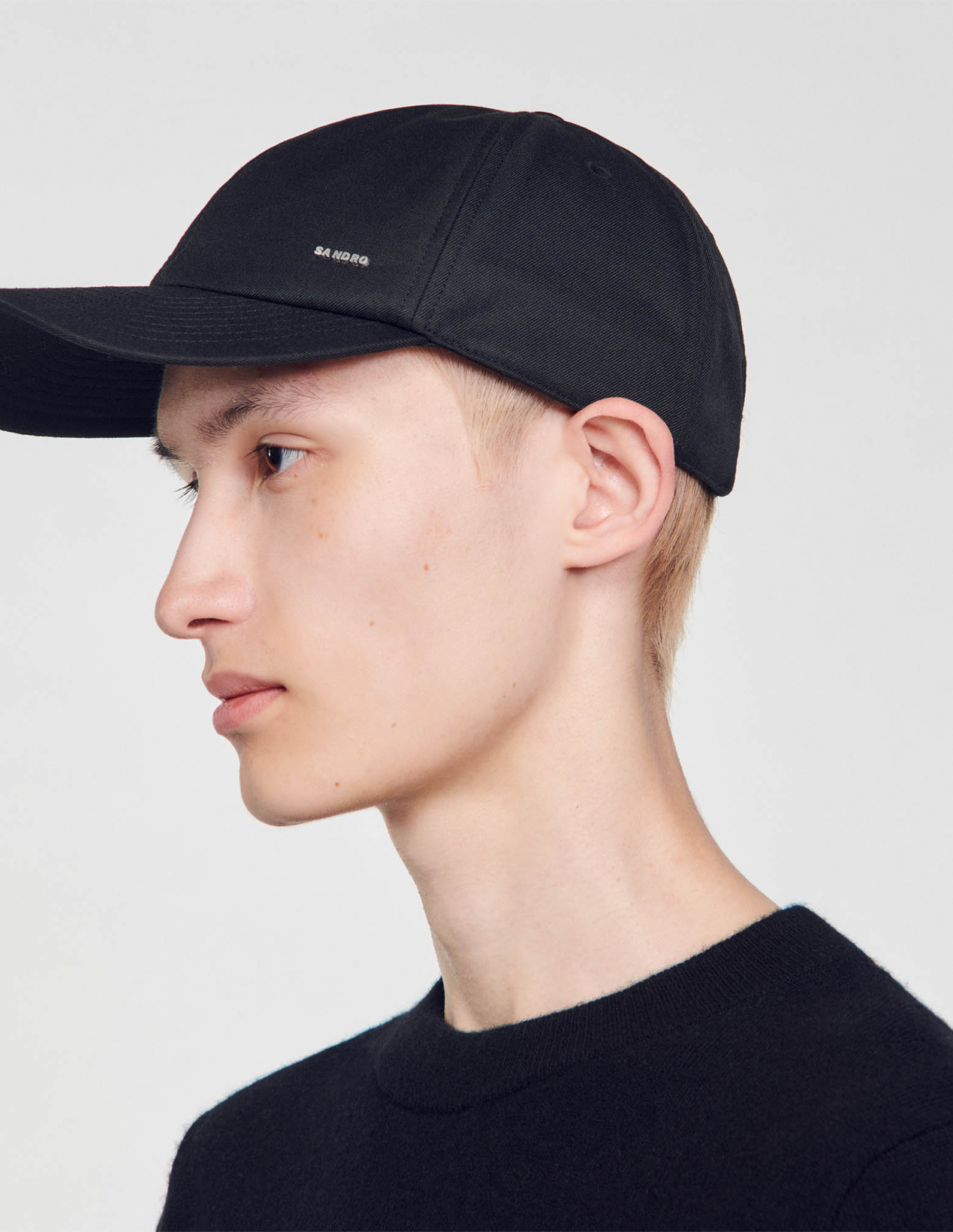 Чоловіча чорна кепка_1