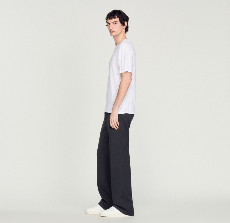 Мужская белая тенниска