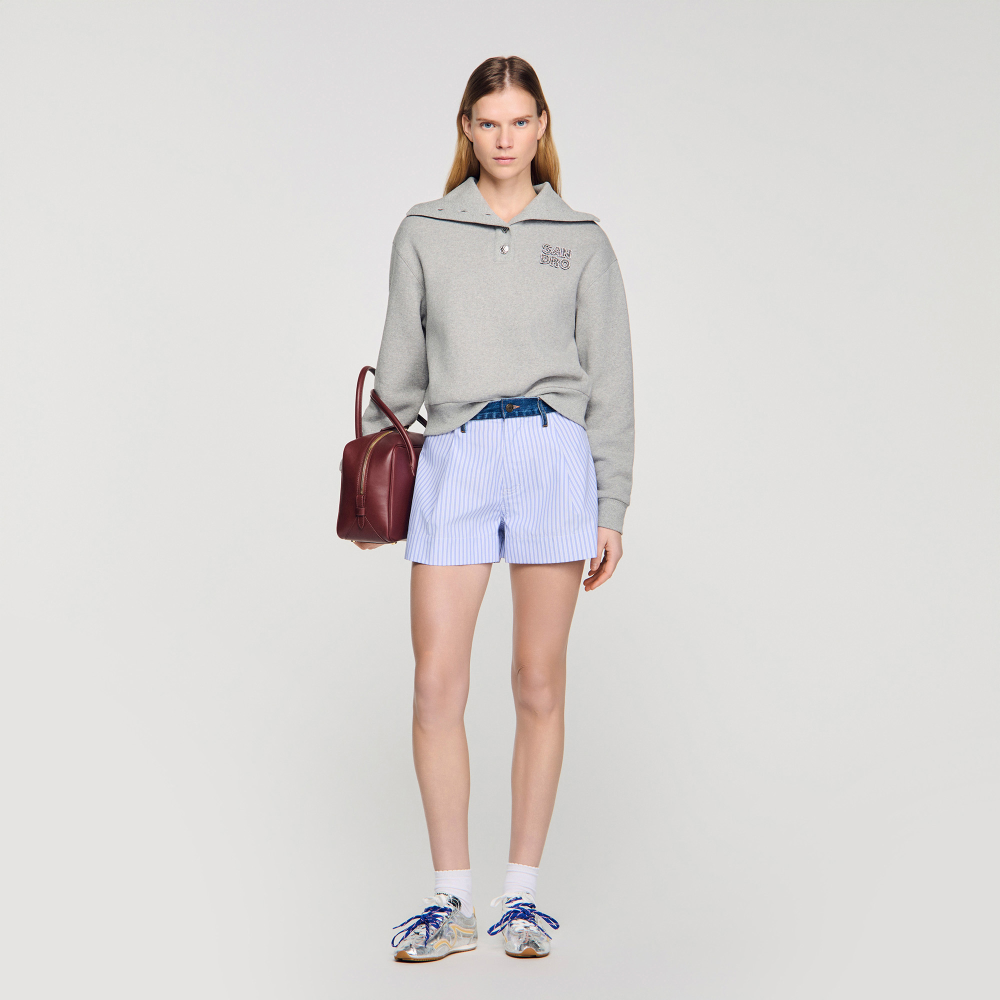Женская толстовка с матросским воротником и вышивкой